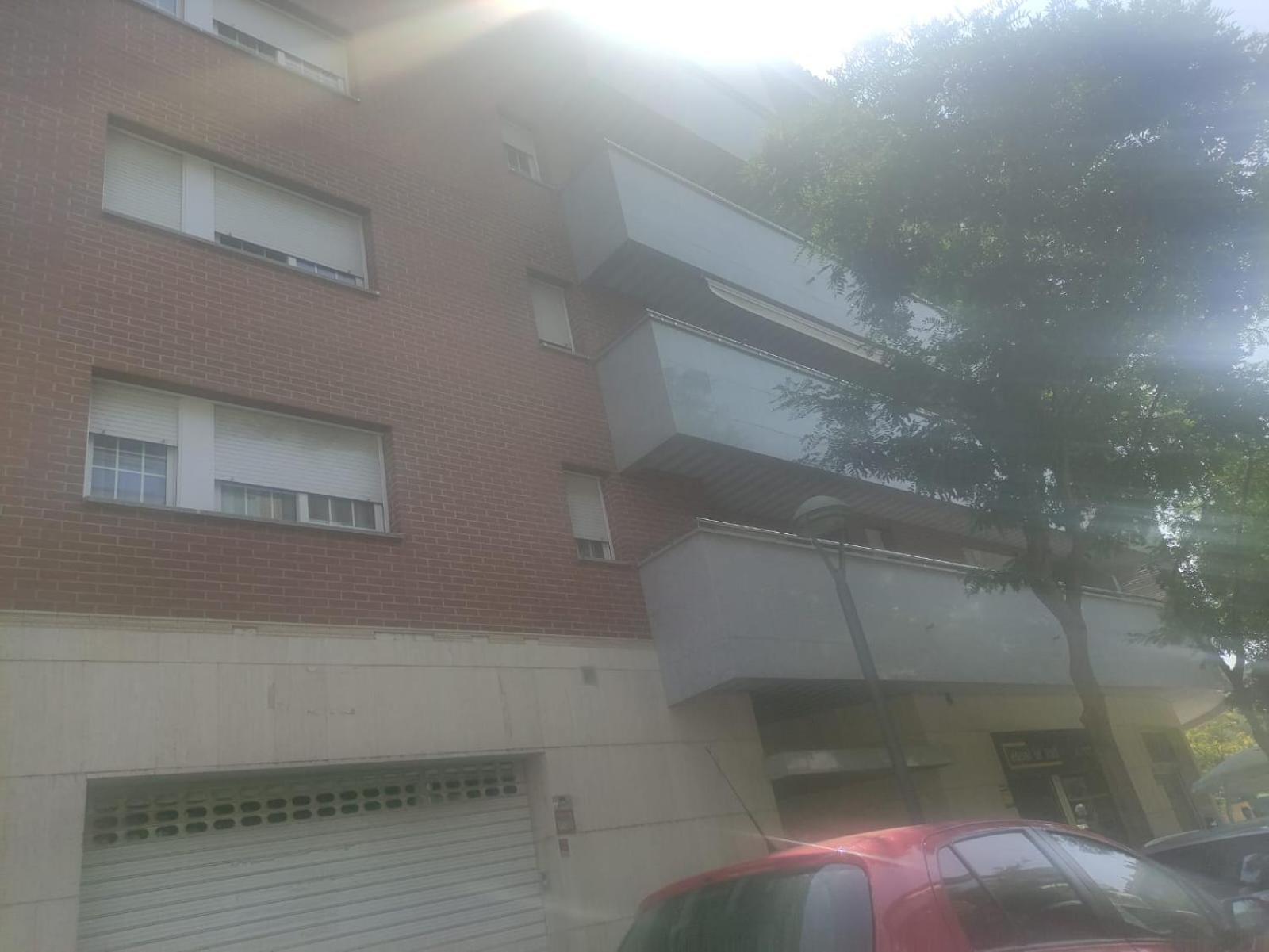 Piso Familiar 3 2 Banos Y Plaza De Parking Apartamento